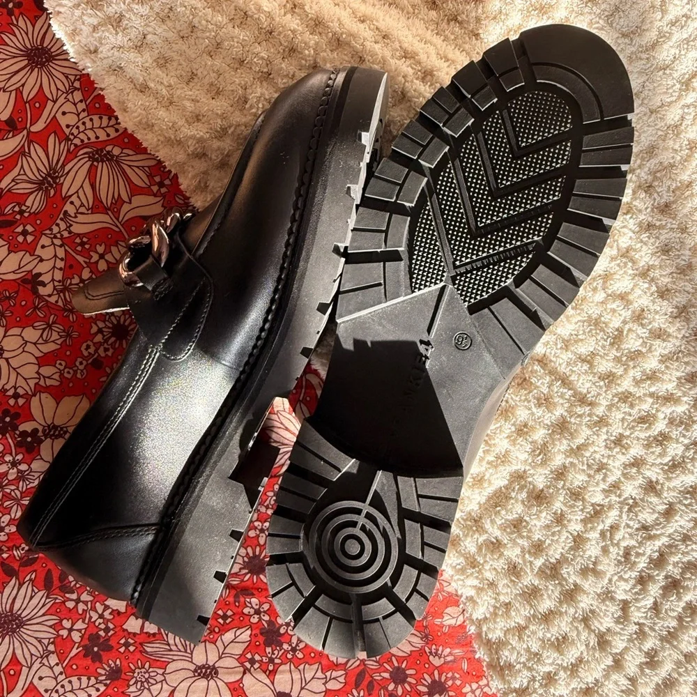 Frankie4 “Saint Black” Loafers with Silver chain - Picture 2 of 7